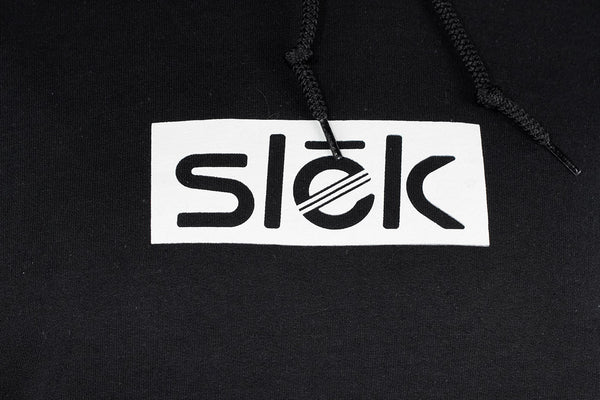 Slēk Box Hoodie